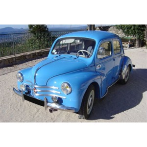 Renault berline 4 CV 1956