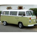 Volkswagen Combi vert ivoire 1975