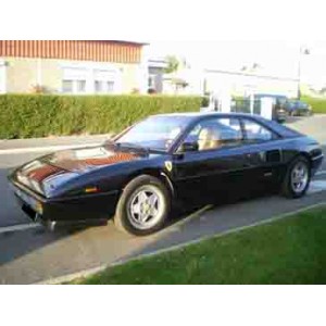 Ferrari Mondial 1990 coupé