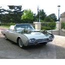 Ford Thunderbird coupé blanc 1962