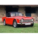 Triumph Cabriolet TR4 rouge 1964