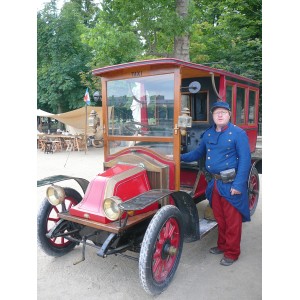 renault AG1 1912 taxi de la marne