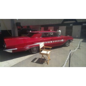 buick electra 1960 du film les taxis rouges 