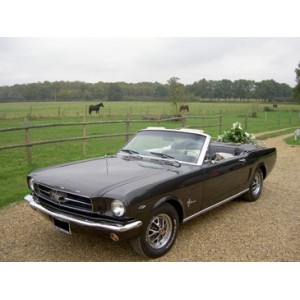 Ford Mustang Cabriolet noir 1965