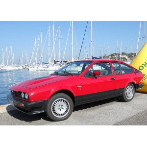 alfa romeo GTV6 de 1981 