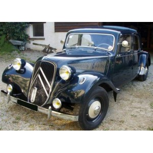 Citroën Traction 11 BL bleu nuit 1954