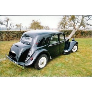 Citroën berline Traction 15-6 1956