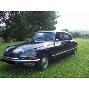 Citroën DS21 berline noir 1974 